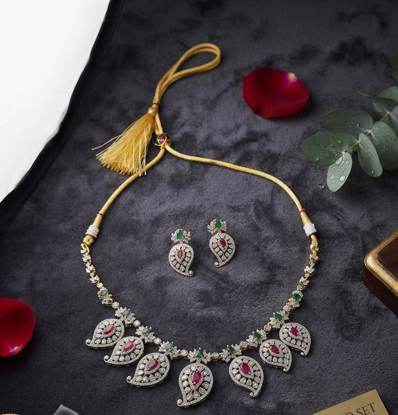 The traditional beauty mango necklace