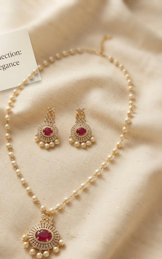 Elegant pearl necklace