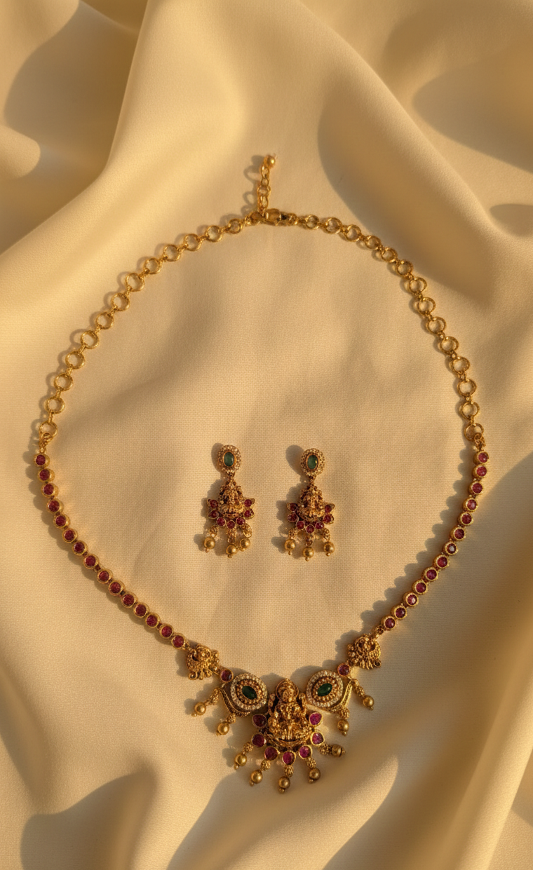 The Lakshmi Vaibhav Set